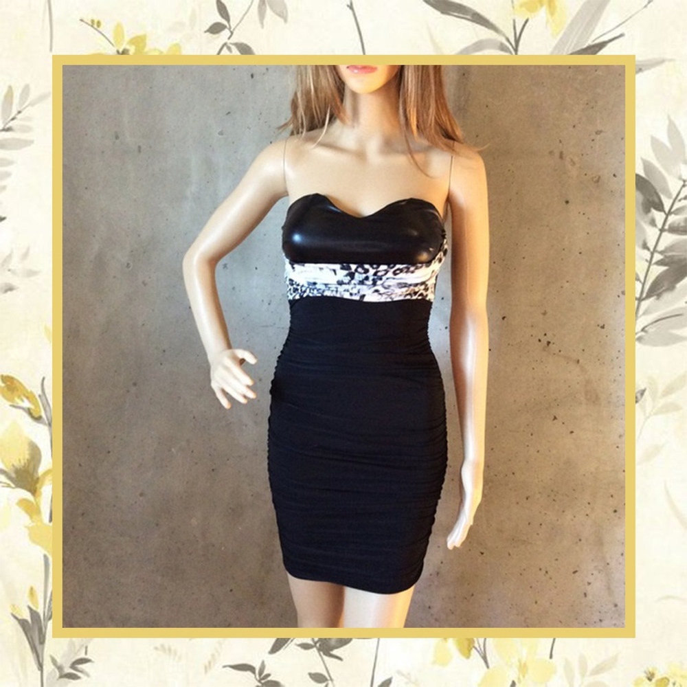 🍒 CHIC MINI DRESS SHORT ANIMAL PRINT EMPIRE PADDED PETITE STRAPLESS LITTLE BODY